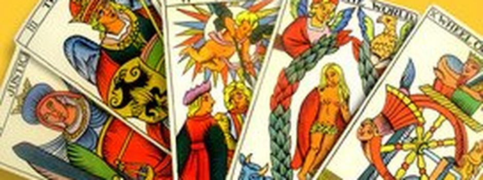 tarot-1191485.jpg